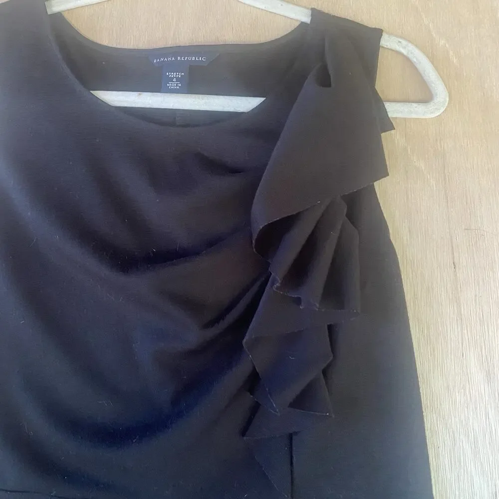 Banana Republic Women's Black Stretch Ruffle Front Dress Size Petite 4